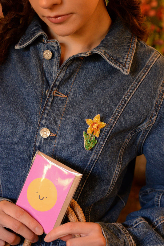DAFFODIL BROOCH