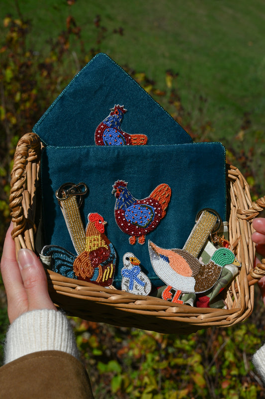 FOLK CHICKEN ON TEAL MEDIUM POUCH