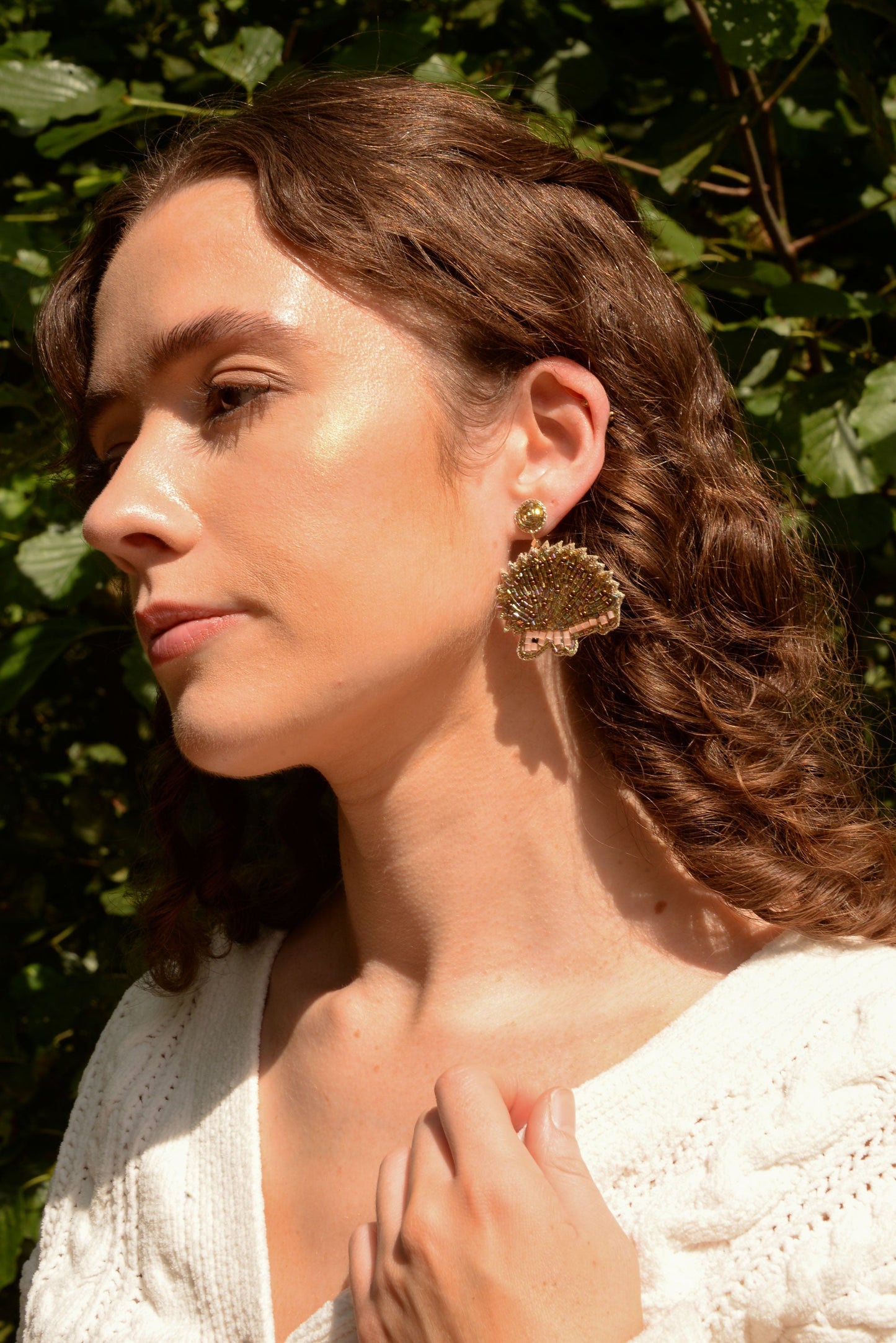 BEADED GOLD HEDGEHOG DROPS