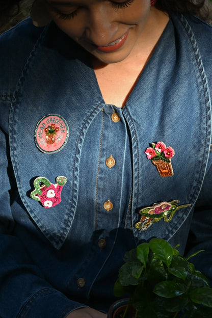 WINTER FLOWER POT BROOCH