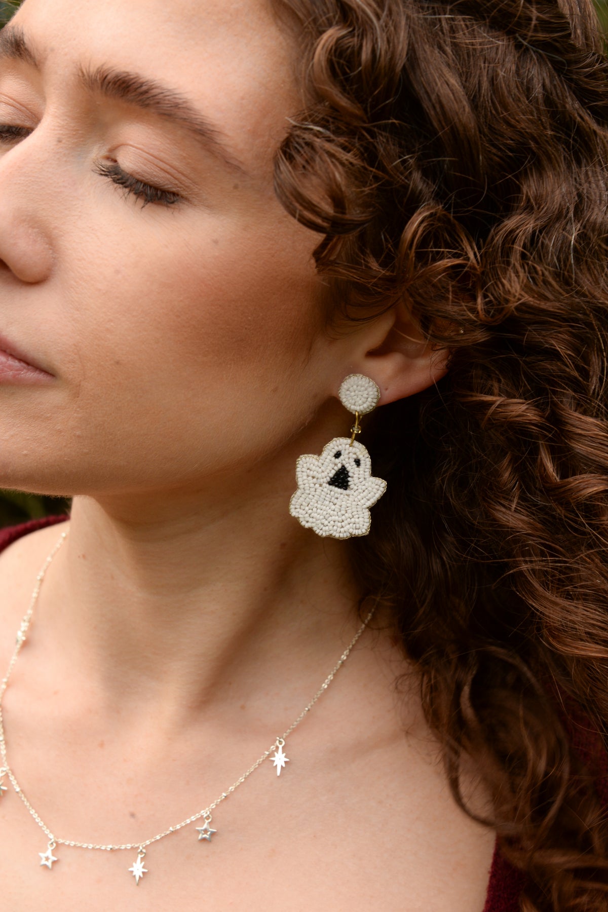 HALLOWEEN WHITE GHOST BEADED EARRINGS