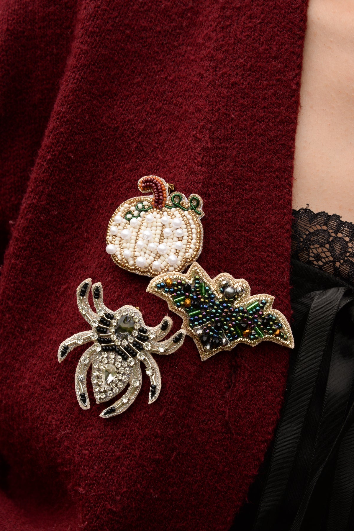 WHITE PUMPKIN BROOCH