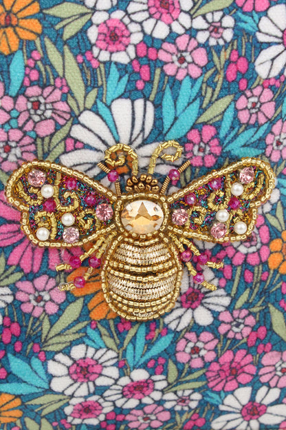 FLORAL PRINT BEE MEDIUM POUCH