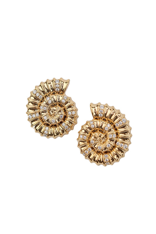 GOLD ROUND SHELL STATEMENT STUDS
