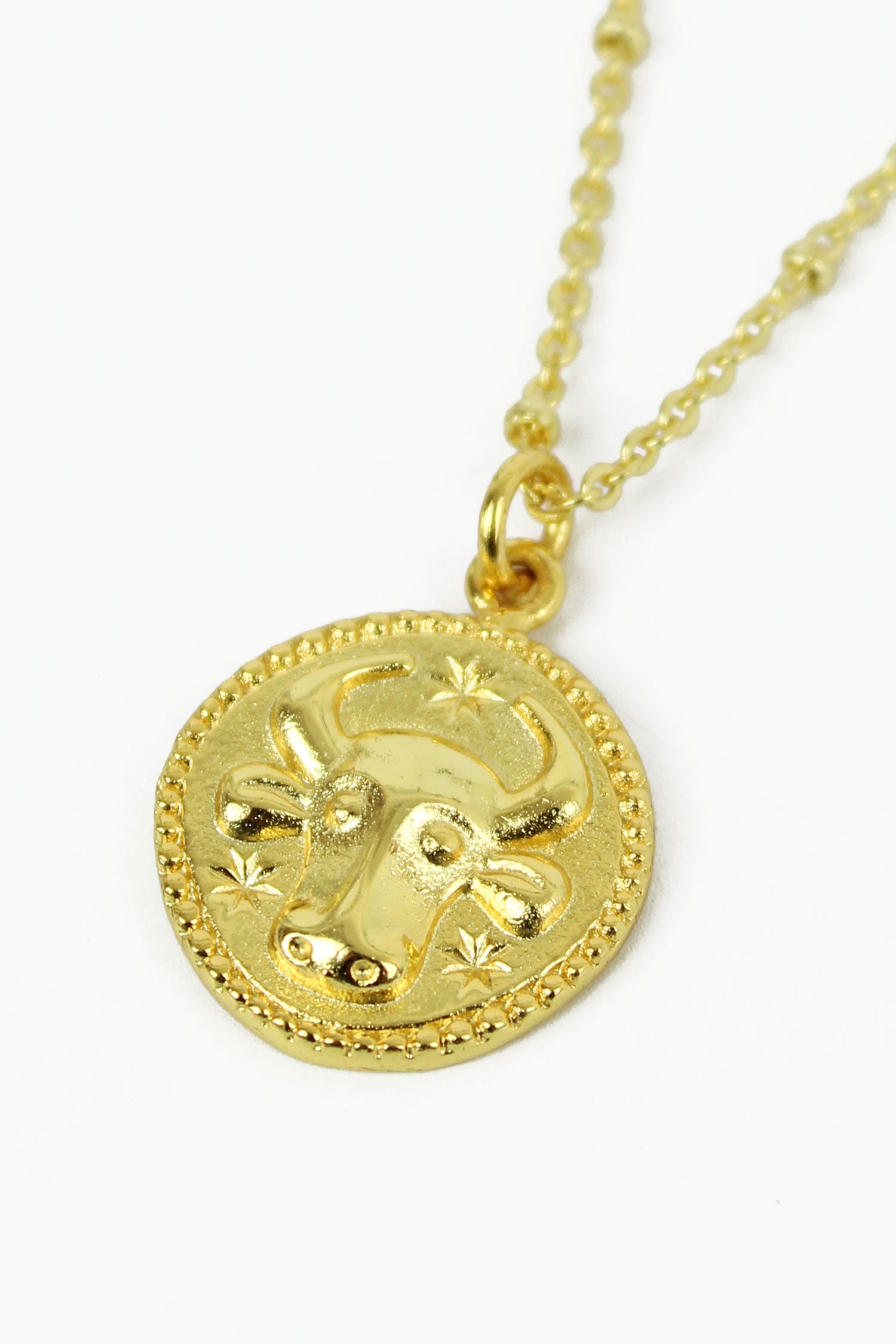 TAURUS GOLD PENDANT - ZODIAC COLLECTION – My Doris