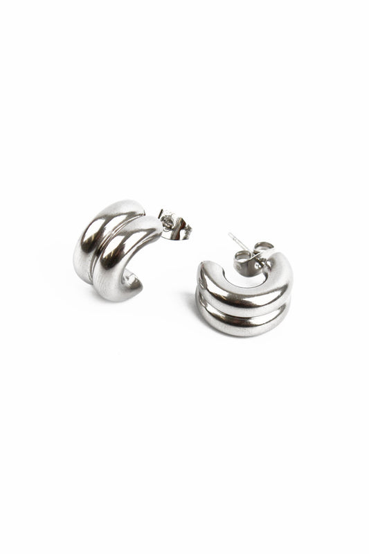 SILVER CHUBBY HUGGIE HOOP