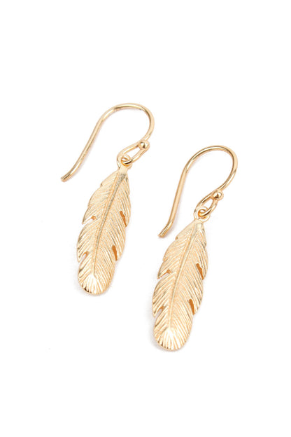 TEXTURED FEATHER EARRING GOLD PLATED